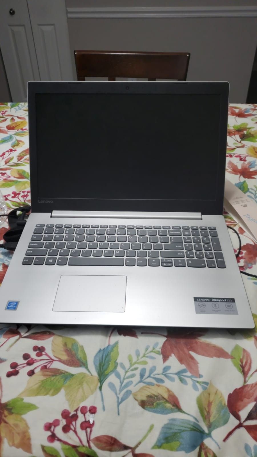 Laptop Lenovo 500gb little used