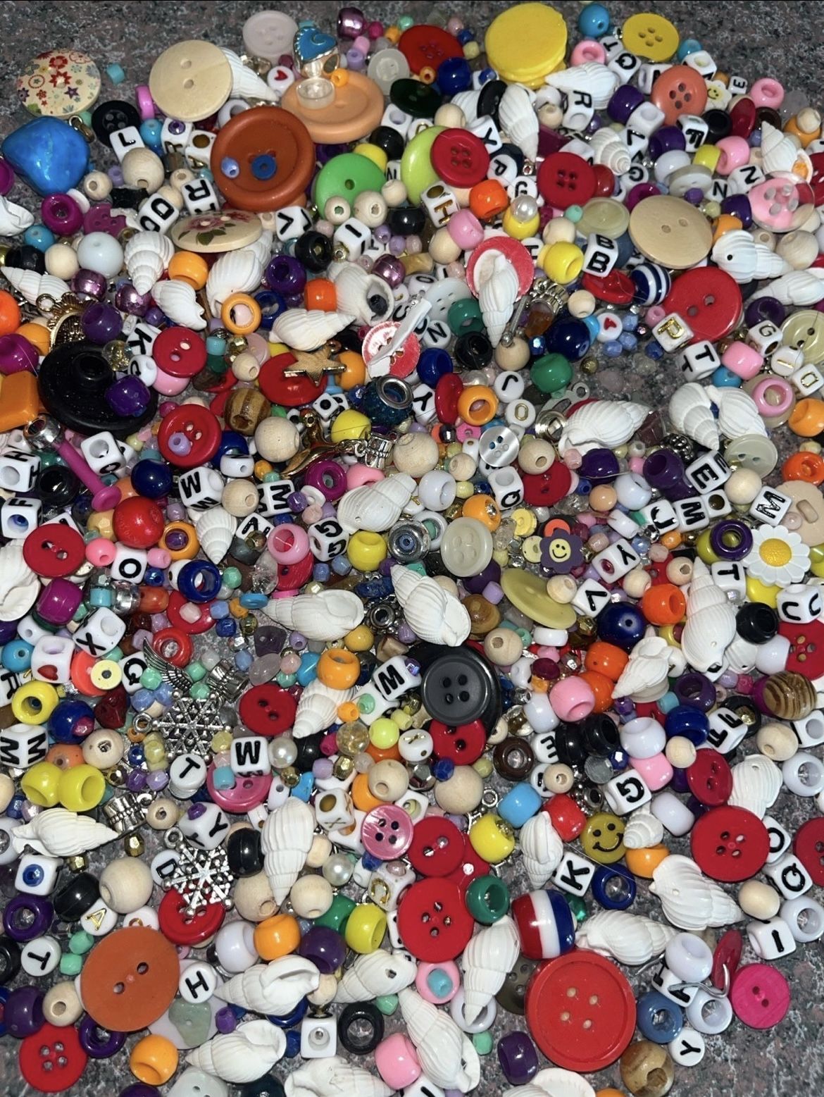 2 Lbs Of Assorted Beads And Charms For Bracket Necklace Jewerly Making