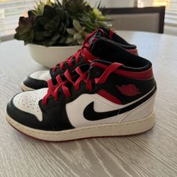 Nike Air Jordans | Youth Size 5