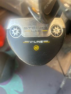 Odyssey V-Line Golf putter