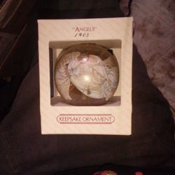 Keepsake Ornament "Angel 1983"