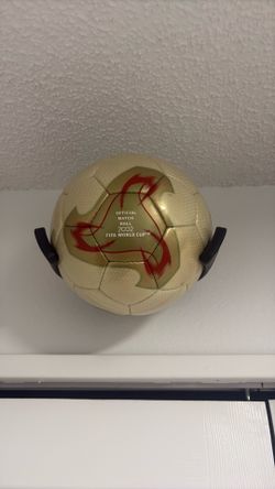 Ball of the 2002 FIFA World Cup.