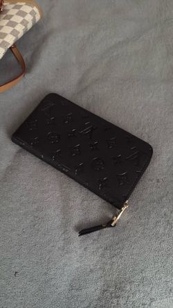 Purse and wallet