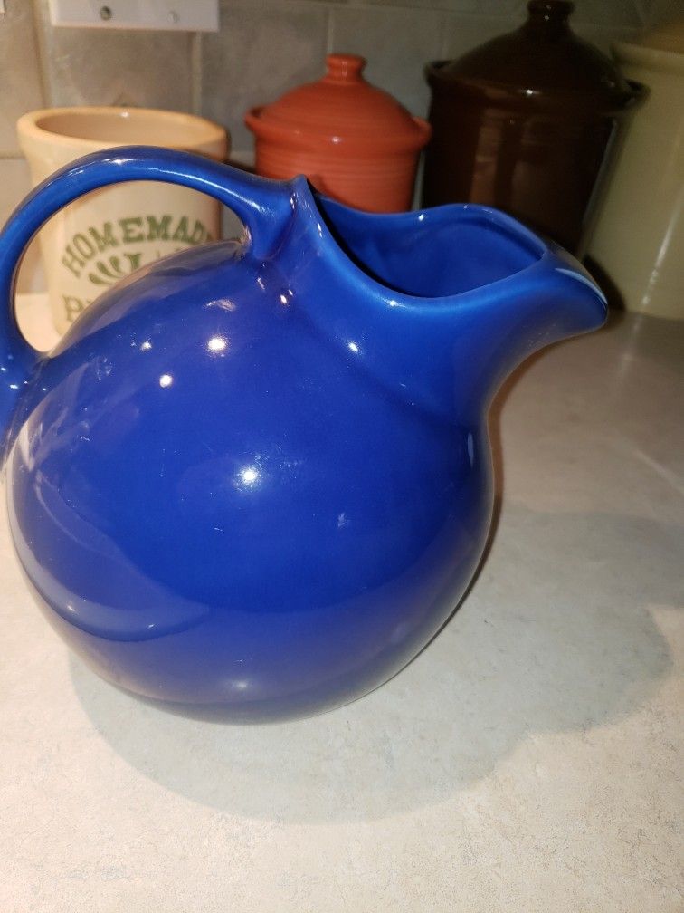 Hall Tilt Ball Pitcher Mid Century Modern Exc Cond