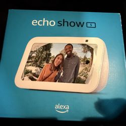 Amazon Echo Show 5 [Brand New in Box / NEVER OPENED]