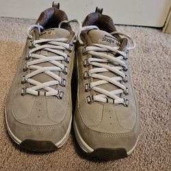 Sketchers  Shape Ups Size 8.5  Worn Twice