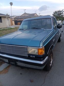 1989 Ford 1/2 Ton Trucks