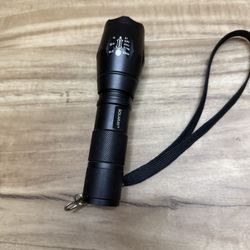 LED Flashlight 