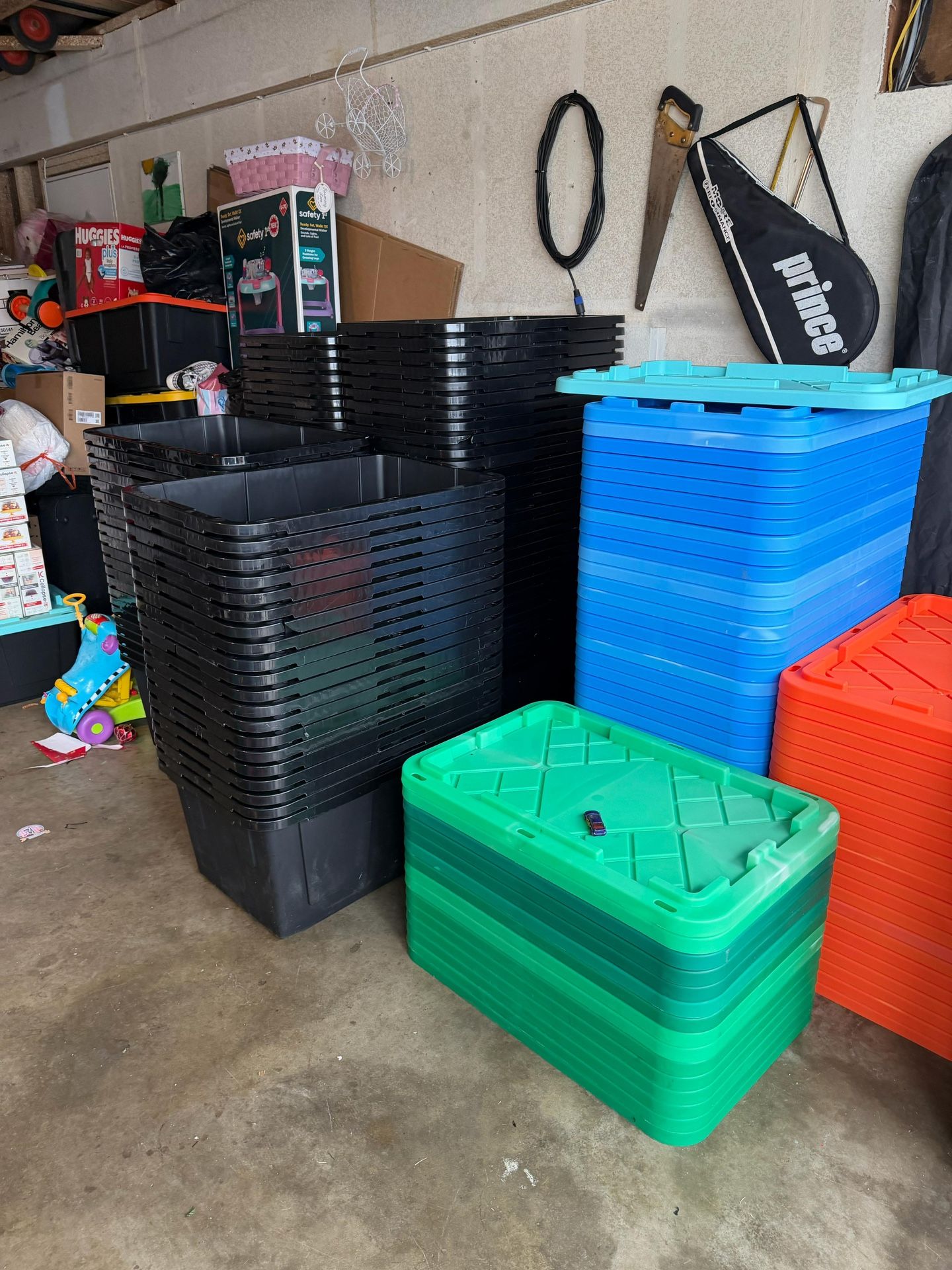 27 Gallon Storage Bin