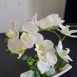 White Faux Orchid Plant 10.6" | Artificial Silk Flower | Home/Office0 Decor | Realistic Fake Orchid flower plant