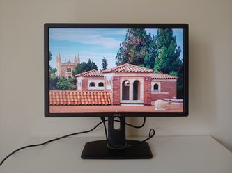 Dell UltraSharp 24" IPS Monitor - 1200p
