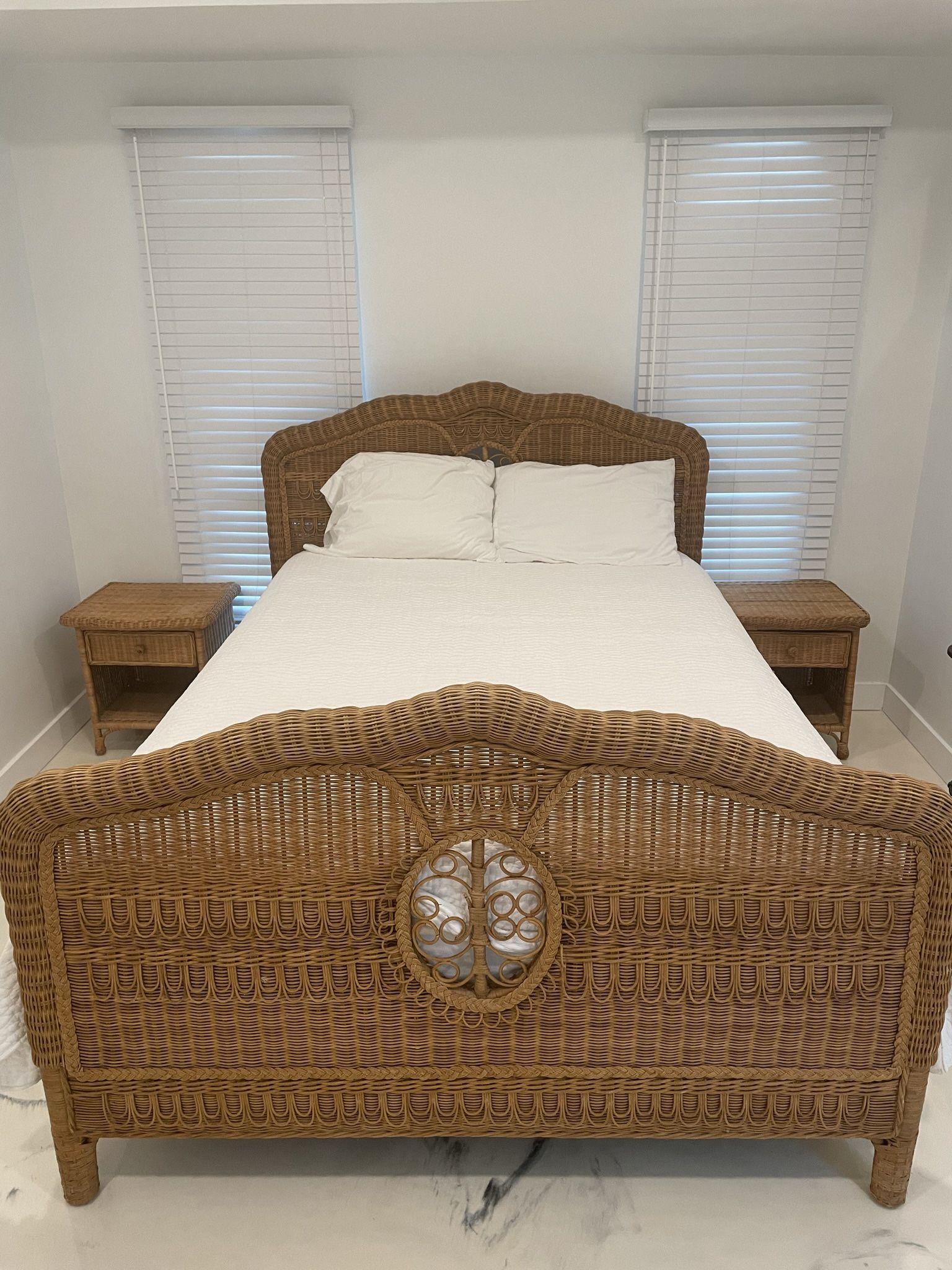 Polo Ralph Lauren Rattan Wicker Queen Bedroom Set With Mattress