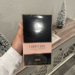 Carolina Herrera good girl blush perfume