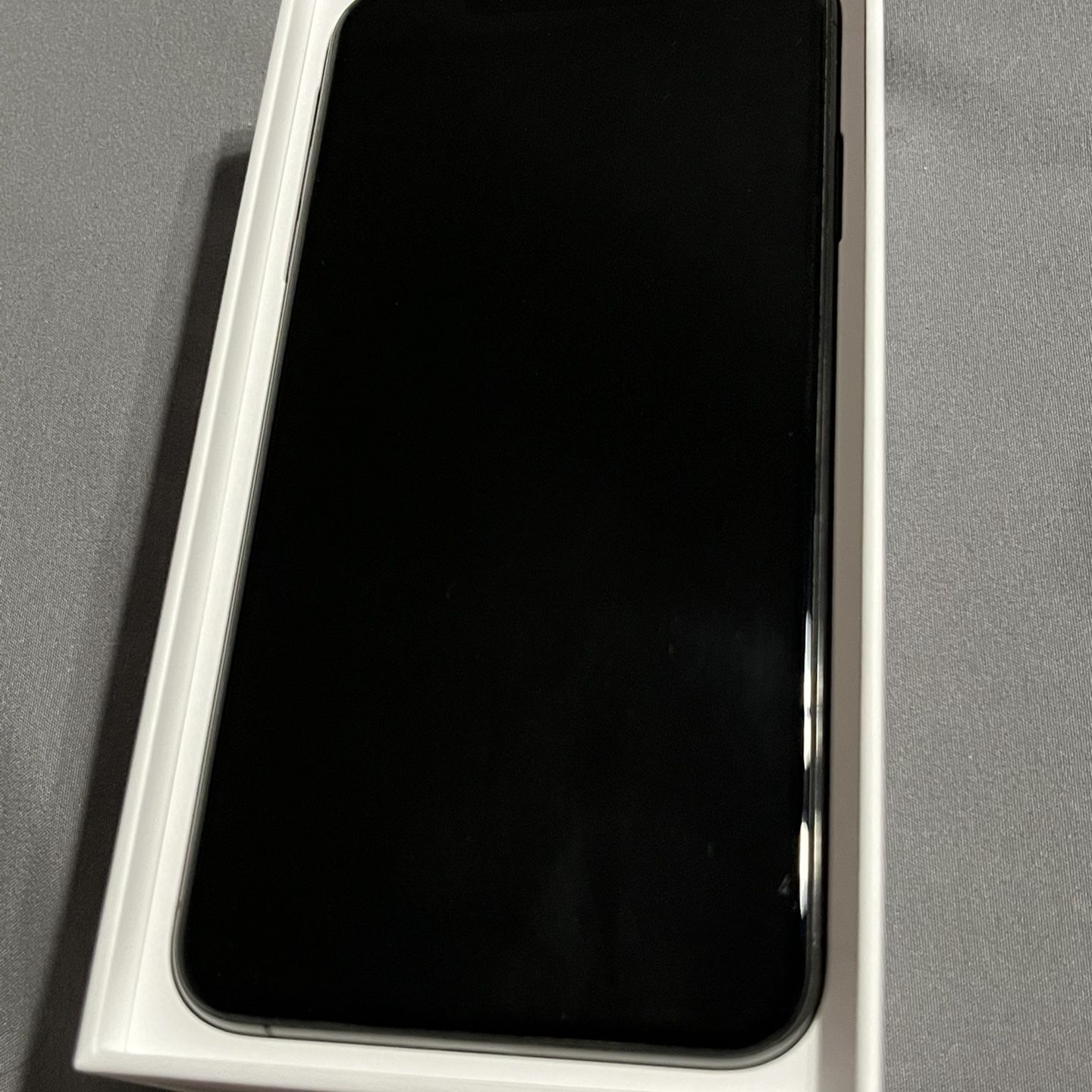 iPhone XS Max 64 GB