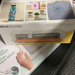 Cricut Joy extra BRAND NEW NEVER OPEN, STILL SEALED