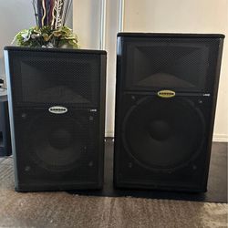 2 samsung dj speaker one l612 "12 inch & 15inch excellent sound for dj price firm no offer