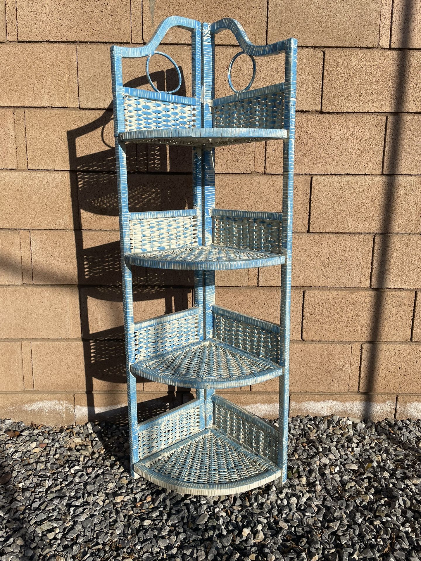 Wicker Folding Corner Shelf