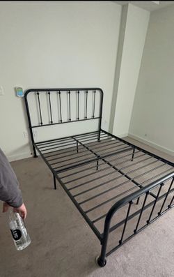 Queen Metal Platform Bed Frame – Black – No Box Spring Needed