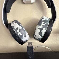 PS5 Wireless Headset. Semi New In Great Condition. 
