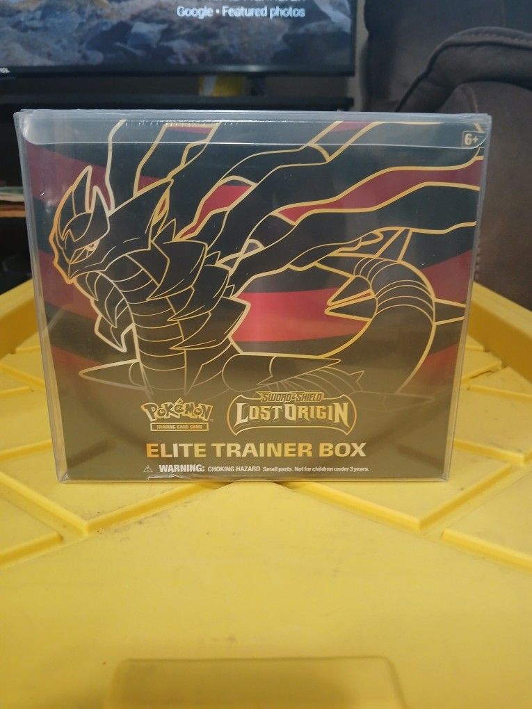 Pokemon Lost Origin Elite Trainer Box Sealed with Protector