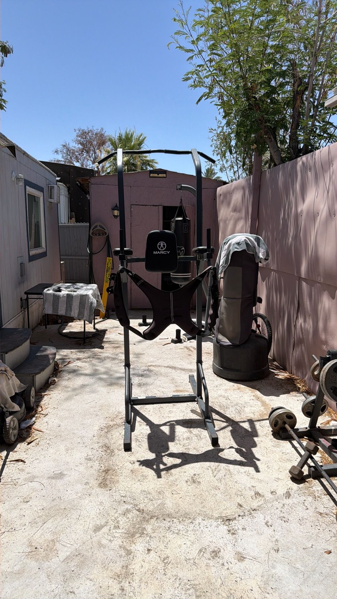Pull up bar / dip bar / push up / ab 20lb weighted vest