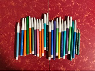 Lot of  Vintage Markers and Pedigree Crayond from the 1980s