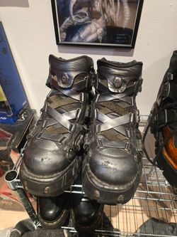 Vintage new rock platform boots