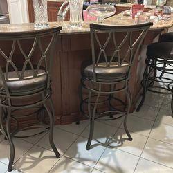 Living room ,dining table /6 chairs large inside trees