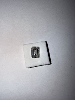 Loose Emerald-Cut Diamond – 1.36ct