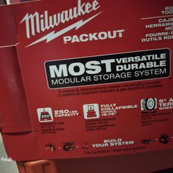 Milwaukee Packout Storage Box 