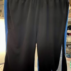 MB # 1006, Boys Large Dri Fit Nike Shorts