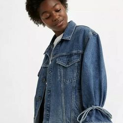 Levi's Made & Crafted  TIDE TRUCKER  Woman's  JACKET  Size-Medium  MSRP$248