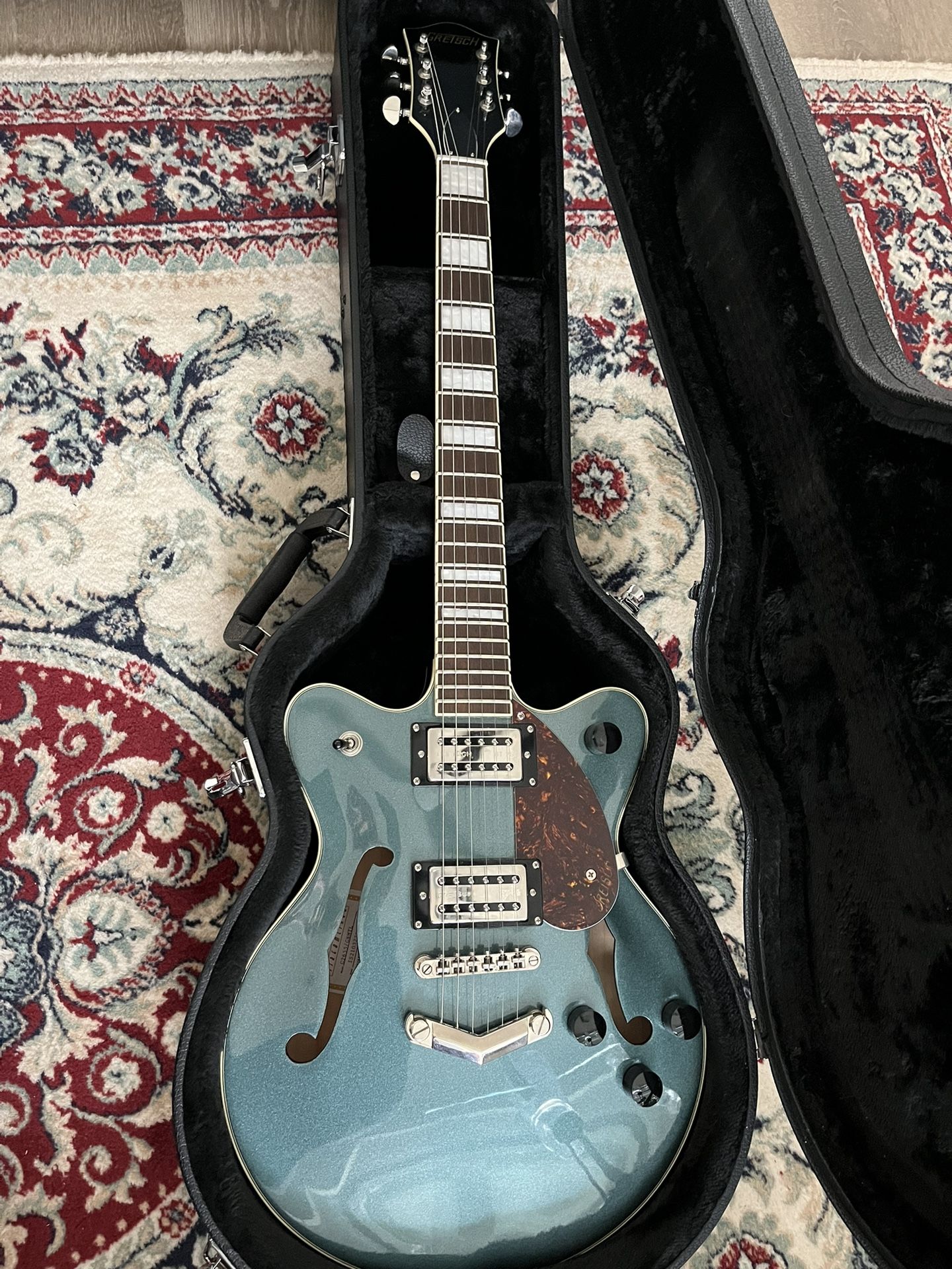Gretsch G2655 With Hard Case 