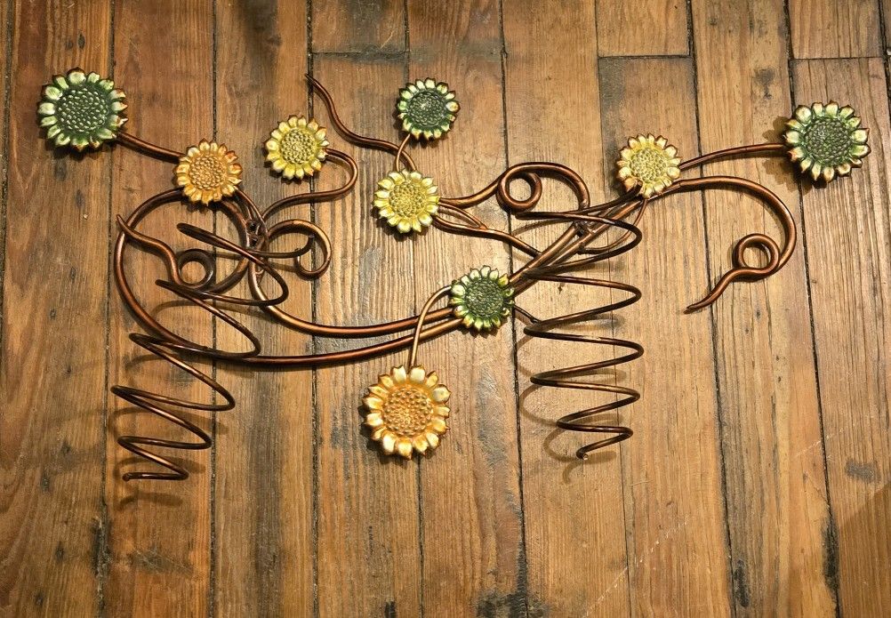 Copper Metal Wall Mount Wine Bottle Holder