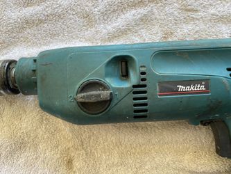 Makita 3 4 Inch Hammer Drill HP2040 for Sale in Mountain View CA OfferUp