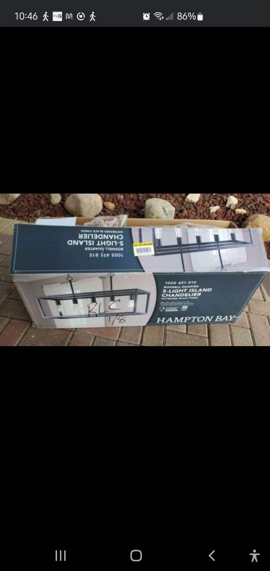 new never used Hampton Bay Boswell quarter five light Island chandelier lamp light. dimmable.