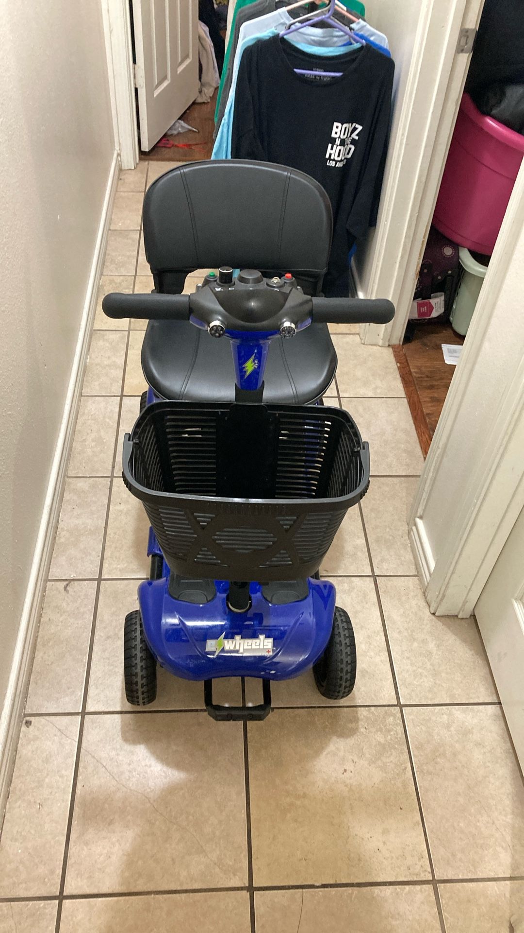 Electric Motor Brand News With charger and two keys