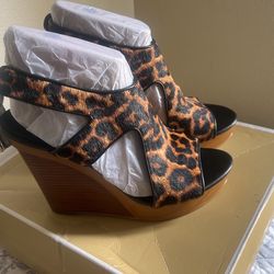 Shoes Leopard Heels