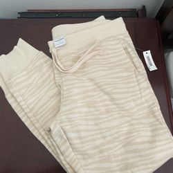 Amazon Essentials Lounge Pants -Medium 