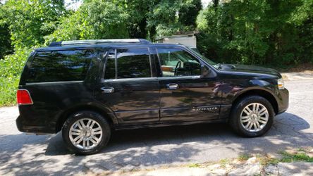 2011 Lincoln Navigator
