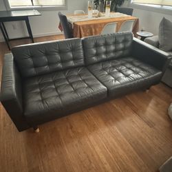 Sofa & Lounge Chair w/ Ottoman