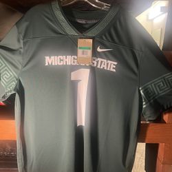 BRAND NEW MSU CLOTHING ITEMS WITH TAGS 