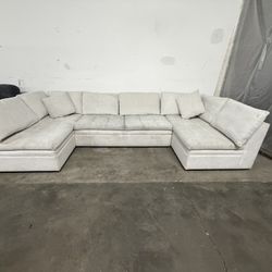 Thomasville Lowell 8-piece modular sectional