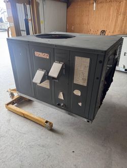 Goodman Package Unit 