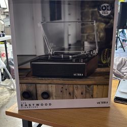Bluetooth Vinyl Player 