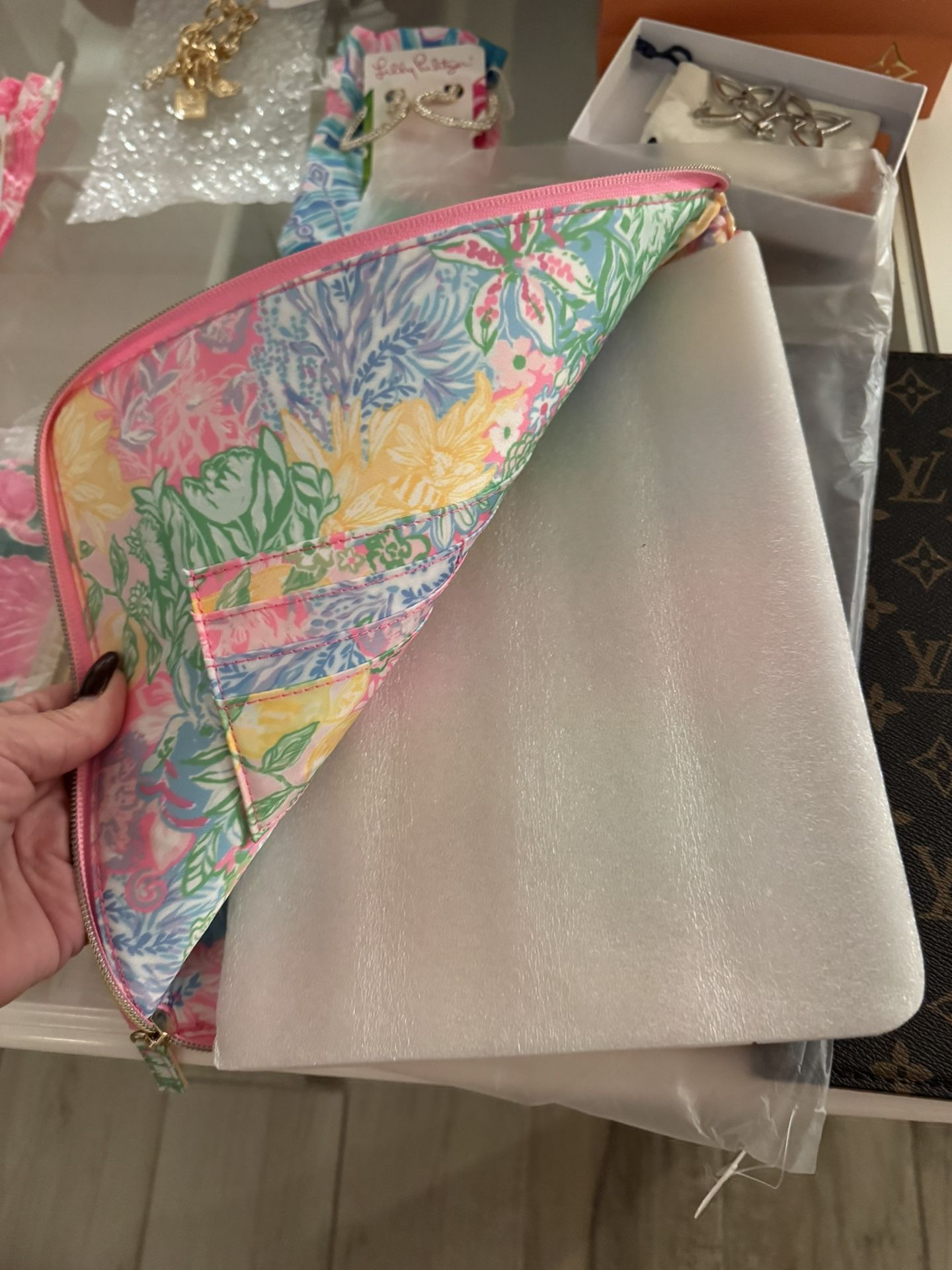 Lilly Pulitzer iPad Holder With Places For Business Cards 