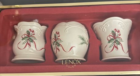 Lenox Candy Cane votives