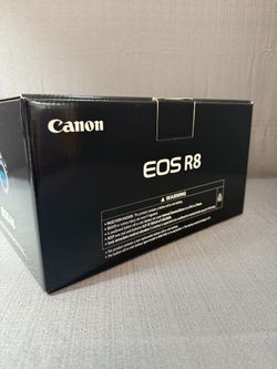 Canon EOS R8 Mirrorless Camera