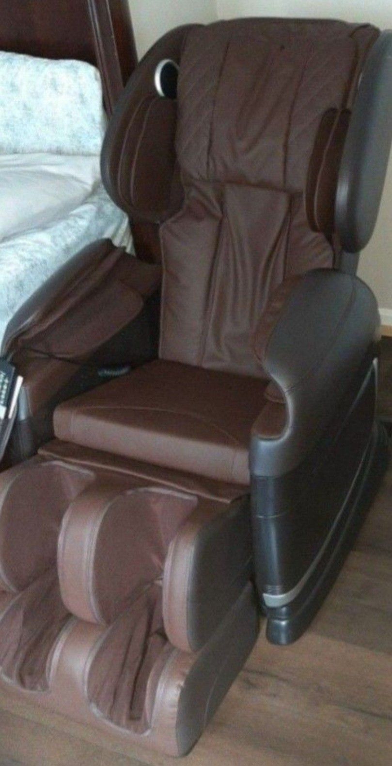 Like NEW Massage Chair