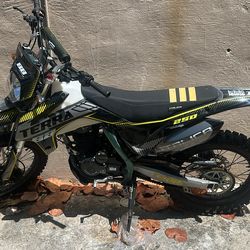 250 Terra street legal bike